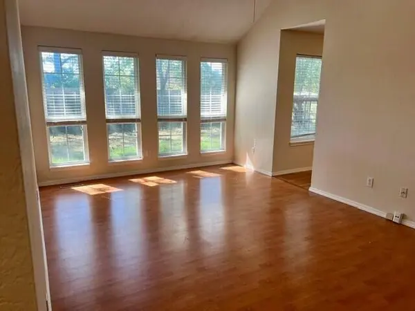 3726 W Kay Pointe BLVD, Springfield, MO 65802