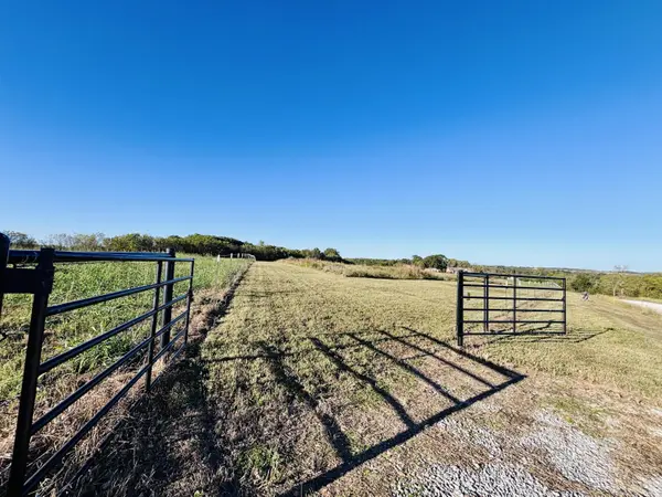 8.5 Acres Honeysuckle RD, Billings, MO 65610