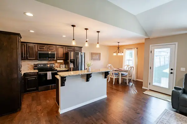1108 Amanda AVE, Monett, MO 65708