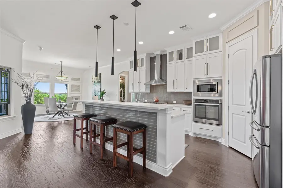 236 Standing Oak DR, Georgetown, TX 78633