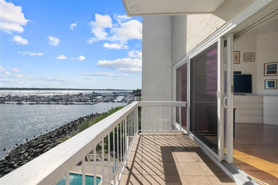 190 Schofield ST #3A, Bronx, NY 10464