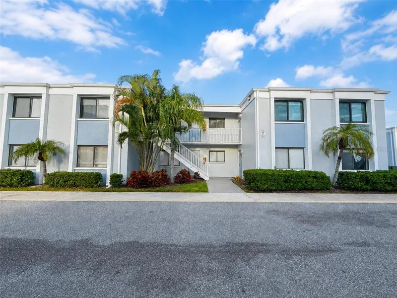 5310 26TH ST W #705, Bradenton, FL 34207