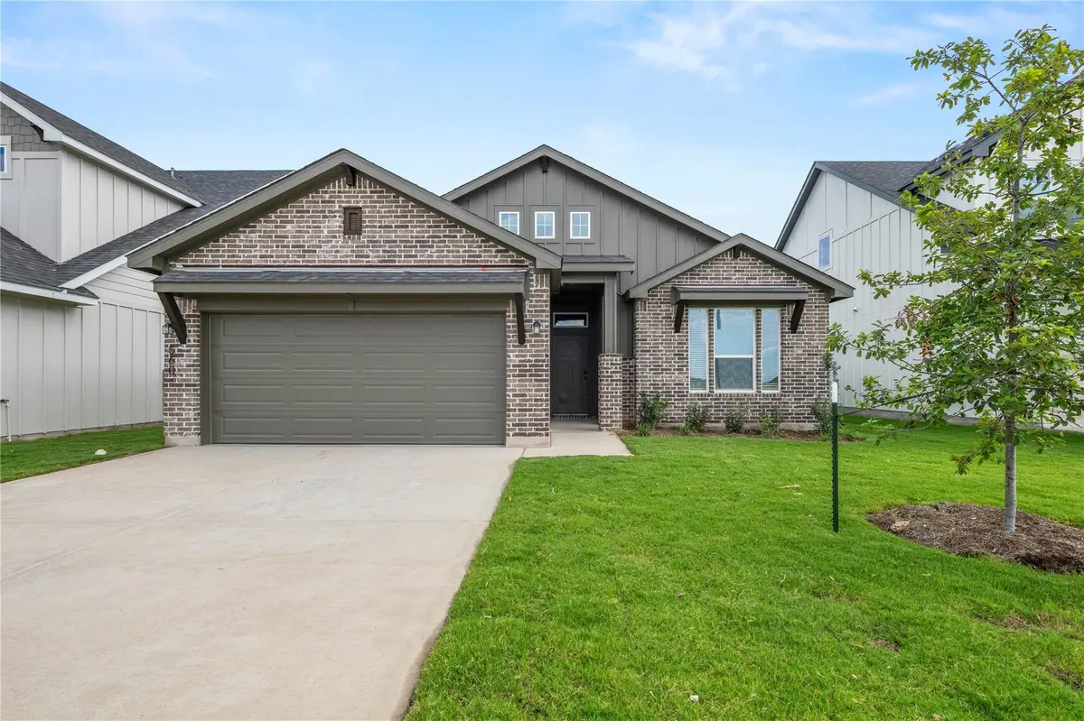 560 Gus LOOP, Georgetown, TX 78626