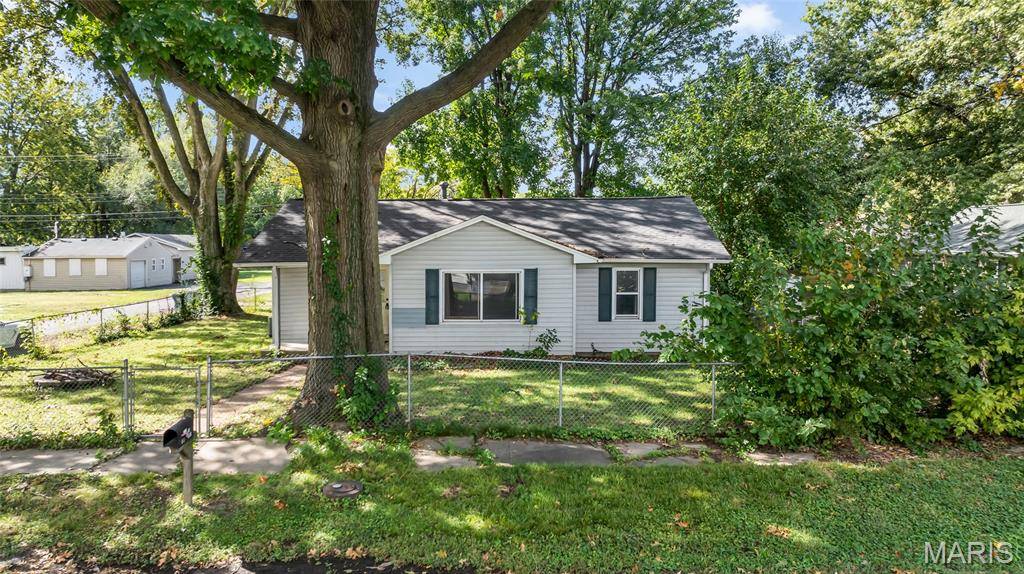 213 Pennsylvania AVE, South Roxana, IL 62087