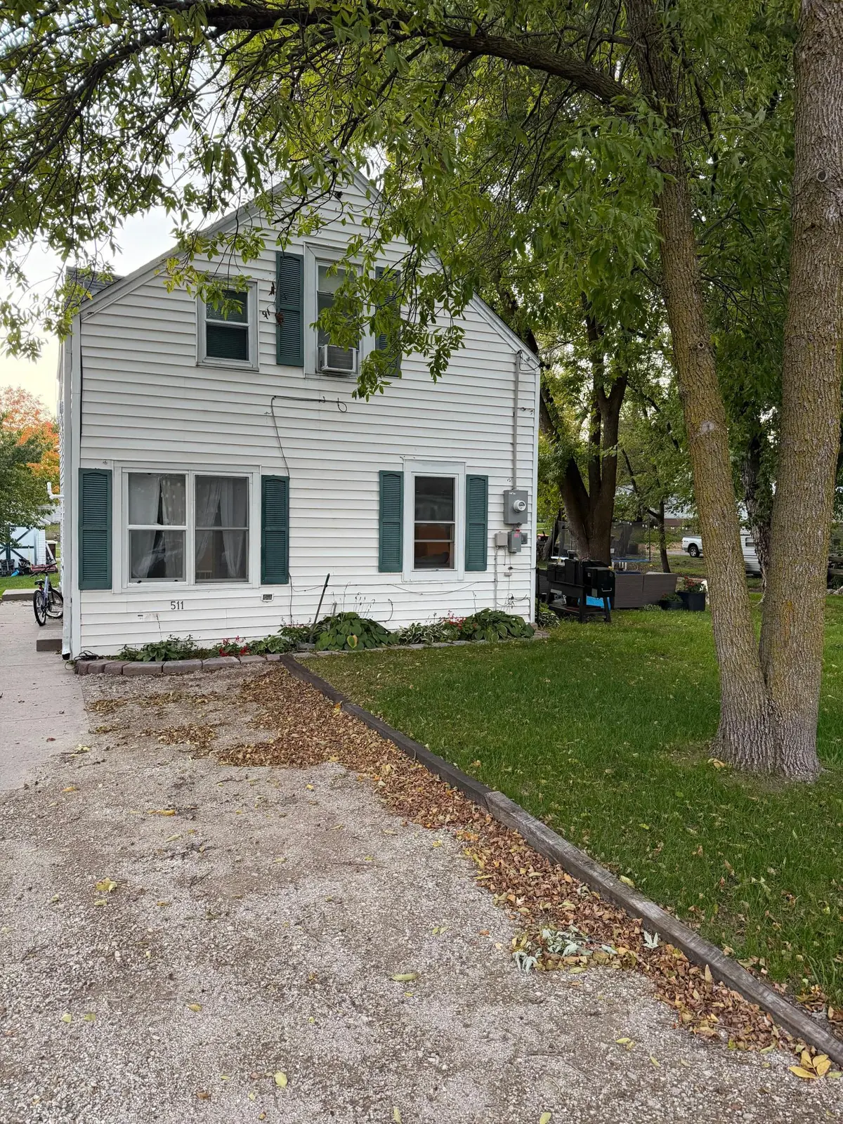 511 Ellsworth AVE, South Haven, MN 55382