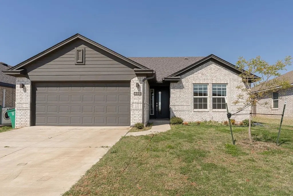 401 Nest DR, Yukon, OK 73099