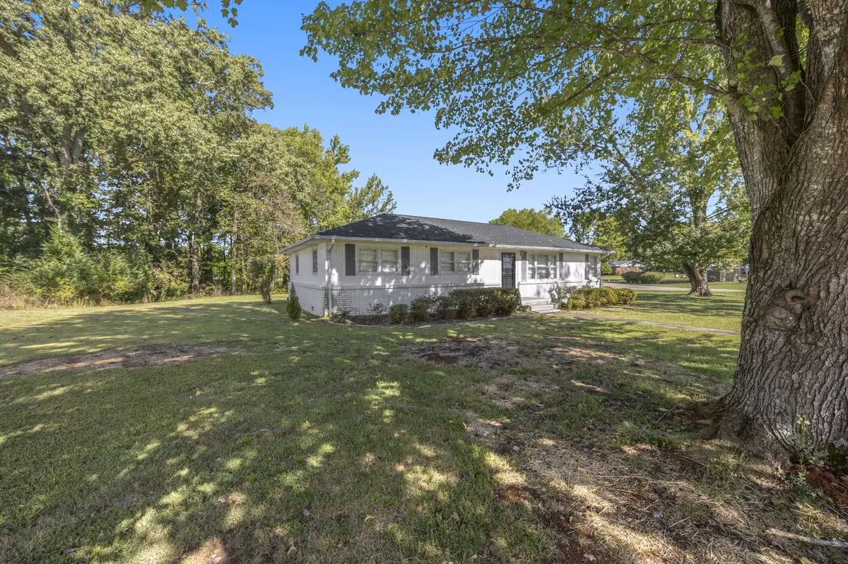 109 Flower Pt, Estill Springs, TN 37330
