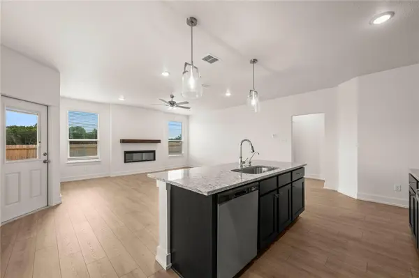 560 Gus LOOP, Georgetown, TX 78626