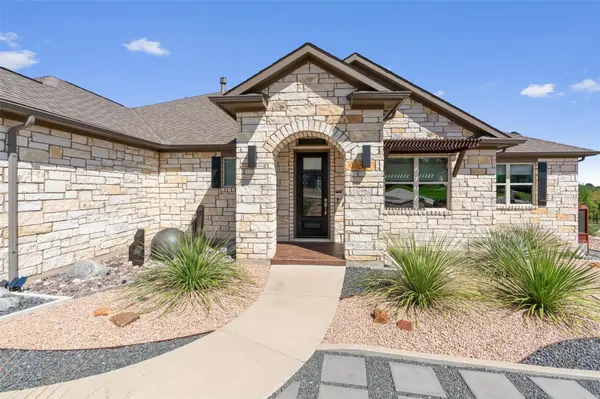 236 Standing Oak DR, Georgetown, TX 78633