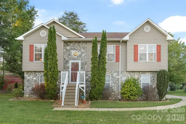 1500 Ivy LN, Valdese, NC 28690