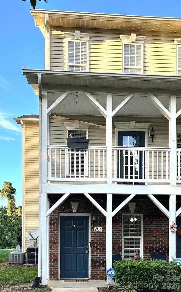 119 Steam Engine DR #201, Mooresville, NC 28115