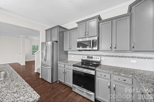 2437 Grinstead CT, Clover, SC 29710