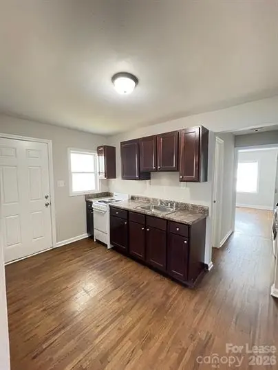 1927 Merriman AVE, Charlotte, NC 28203