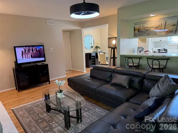 11001 Running Ridge RD #Apt C, Charlotte, NC 28226