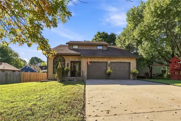 205 NW 101st ST, Kansas City, MO 64155