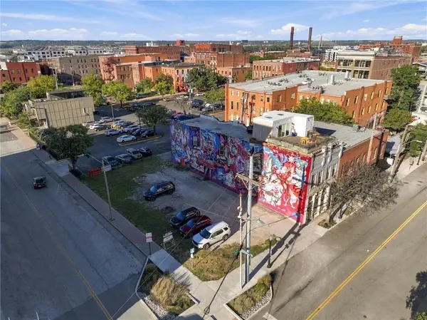 419 WYANDOTTTE ST, Kansas City, MO 64105