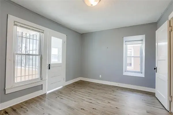 2325 Park AVE, Kansas City, MO 64127