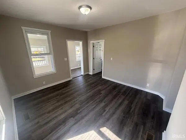 914 Emison AVE, Vincennes, IN 47591