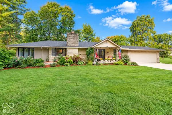 828 Brookside LN, Plainfield, IN 46168