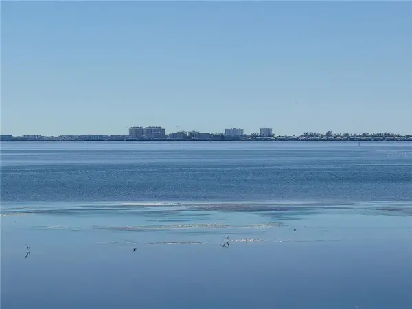 4565 BAY CLUB DR #27, Bradenton, FL 34210
