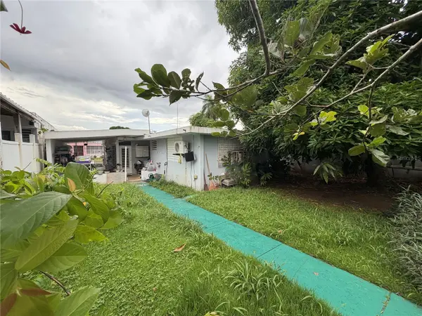 V3 Calle Harding URB. PARKVILLE, Guaynabo, PR 00969