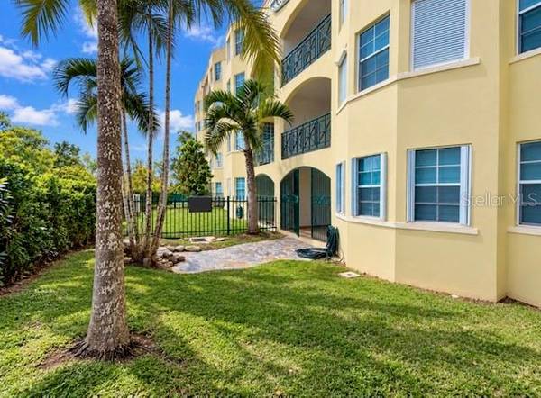 6690 ROYAL PALM #G10, Vega Alta, PR 00692