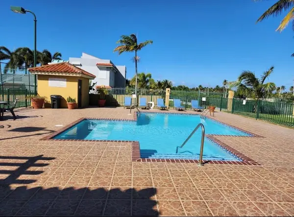 6690 ROYAL PALM #G10, Vega Alta, PR 00692