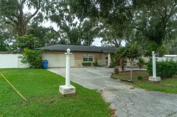 702 COULTER PL, Brandon, FL 33511