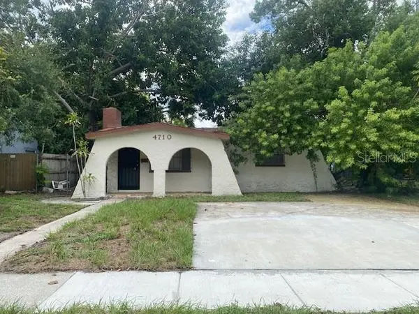 4710 13TH AVE S, St Petersburg, FL 33711