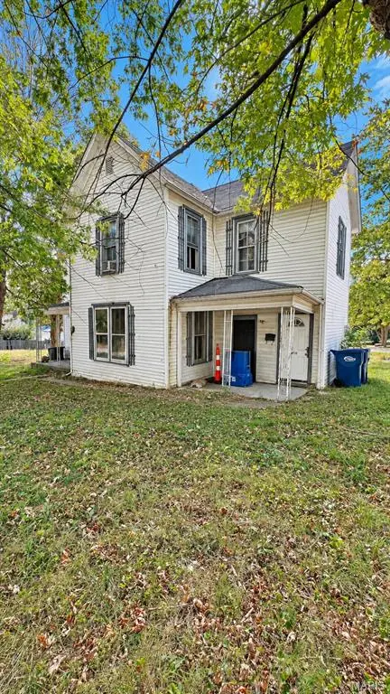 910 W Cherry Street, Troy, MO 63379