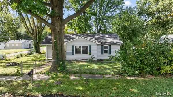 213 Pennsylvania AVE, South Roxana, IL 62087