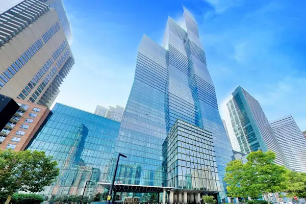 363 E Wacker DR #6805, Chicago, IL 60601