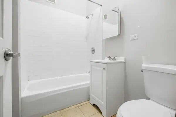 3131 W Augusta BLVD #1R, Chicago, IL 60622