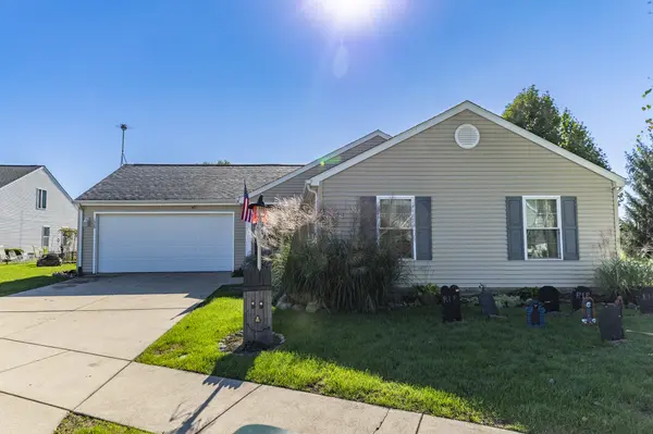 1585 Saugus Close, Valparaiso, IN 46385