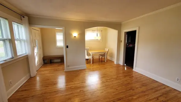 2128 Bush AVE E, Saint Paul, MN 55119