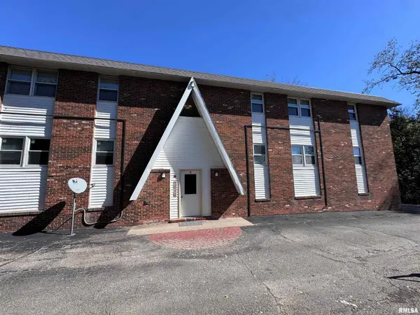 7217 N UNIVERSITY ST #D32, Peoria, IL 61614