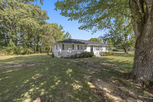109 Flower Pt, Estill Springs, TN 37330