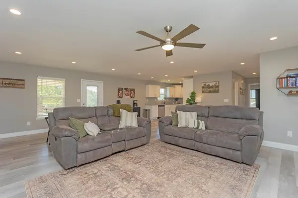 172 Mockingbird Ln, Dayton, TN 37321
