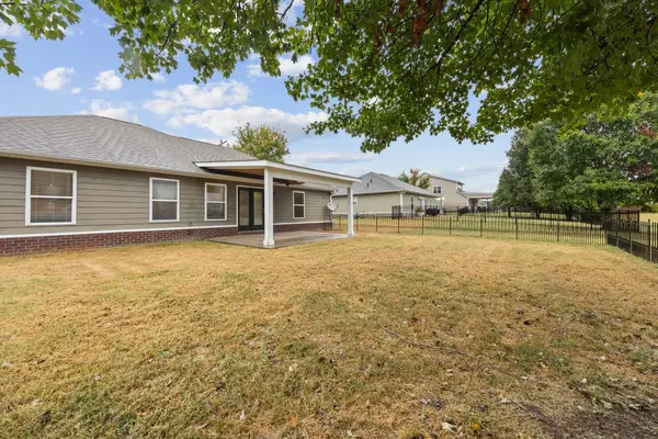 2280 Honey Farm Way, Columbia, TN 38401