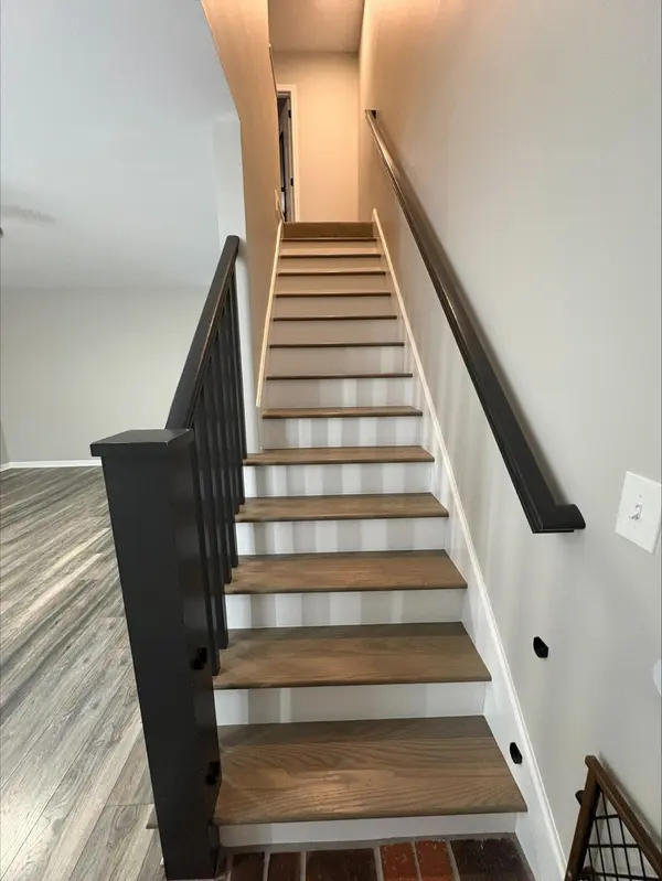 200 N Royal Oaks Blvd #J1, Franklin, TN 37067