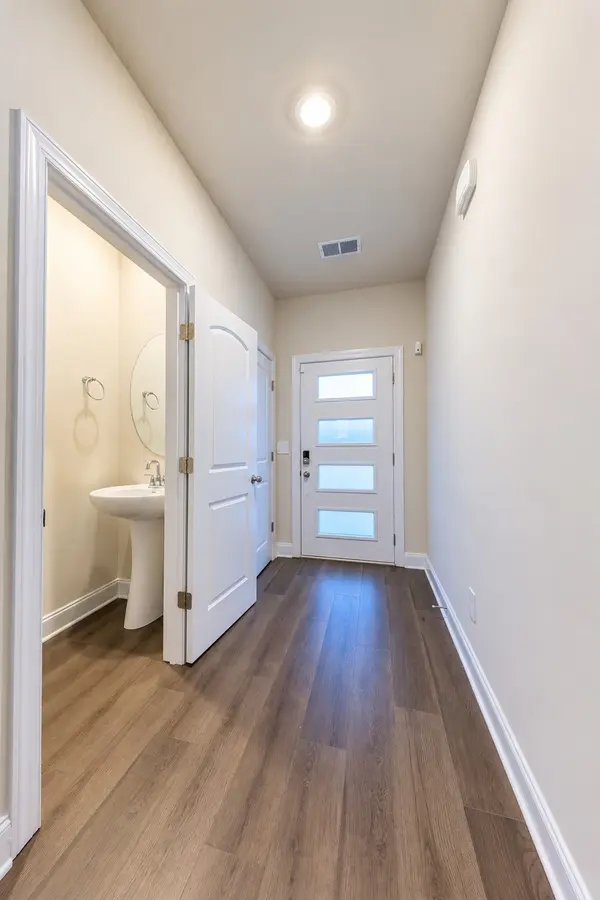 4948 Trail Ridge Ct, Nashville, TN 37207