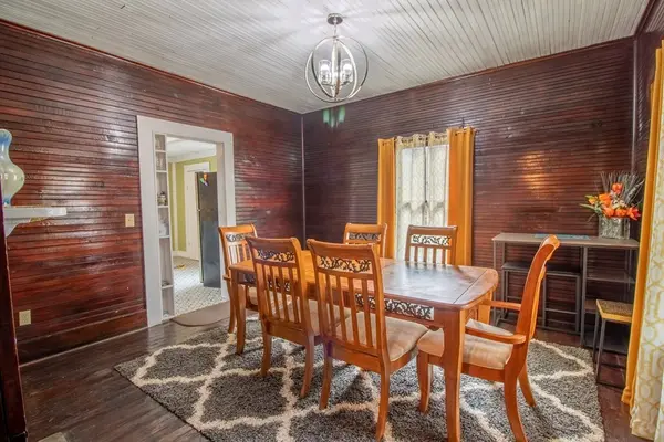 215 Bristol Ave, Andrews, NC 28901