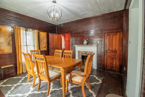215 Bristol Ave, Andrews, NC 28901