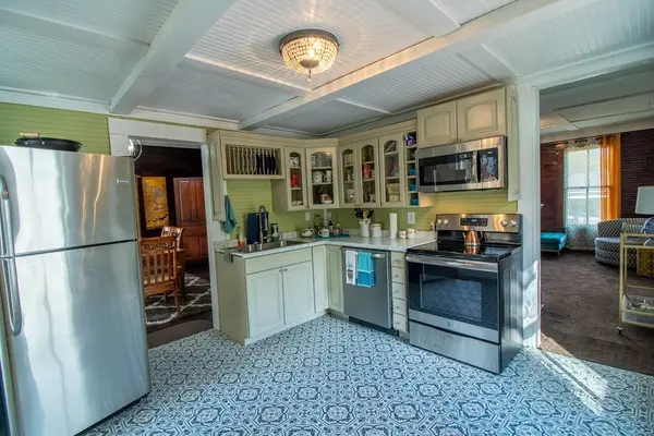 215 Bristol Ave, Andrews, NC 28901