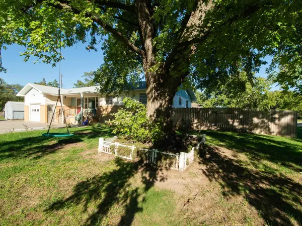 110 S Cedar, Goessel, KS 67053