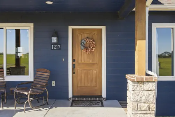1217 N River, Mulvane, KS 67110