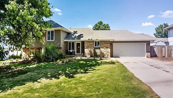 3619 W El Castile ST, Springfield, MO 65807