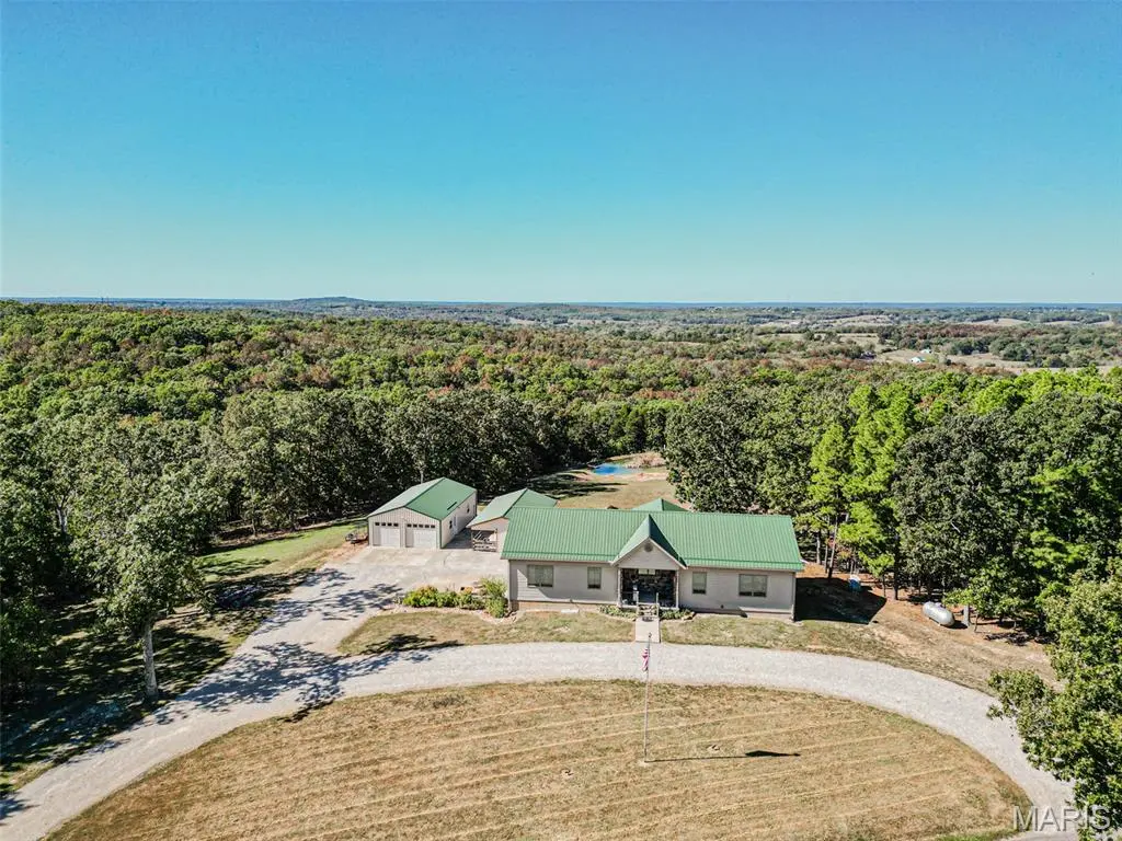 10210 County Road 5260, Rolla, MO 65401