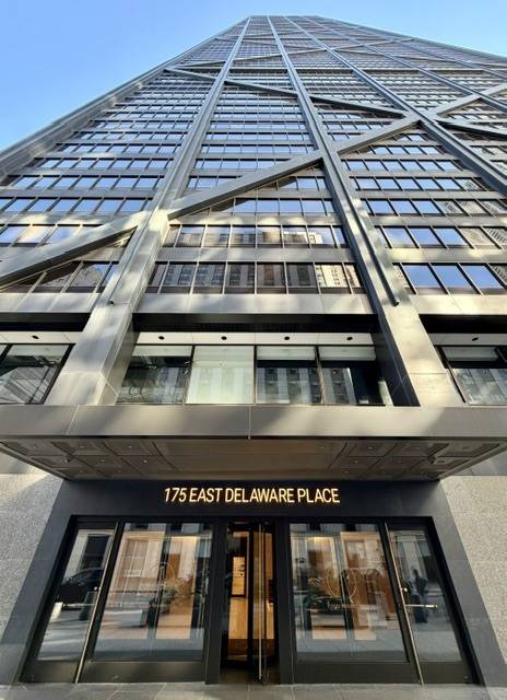 175 E DELAWARE PL #5604, Chicago, IL 60611