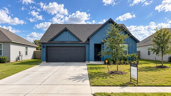 1823 Windsor BLVD, Lockhart, TX 78644